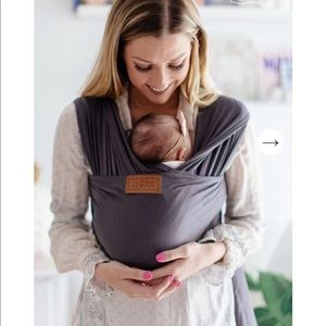 Tuck and Bundle baby warp carrier